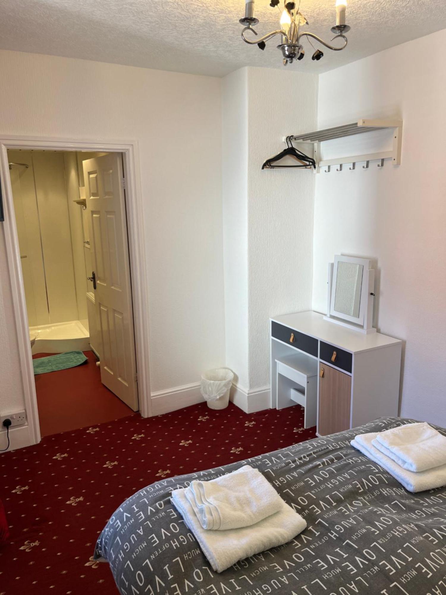 Marston Town Centre Villa Blackpool Kültér fotó
